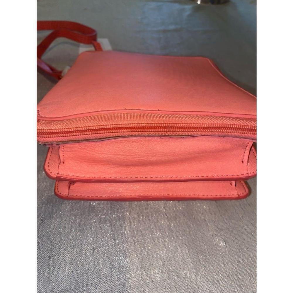 Women's Sharif Pink Leather Crossbody Bag - Picture 10 of 11